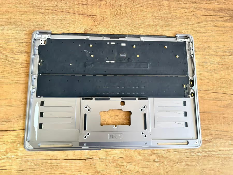 MacBook Air 13" (Late 2018 - Mid 2019)Topcase with Keyboard Space  Grey (Grade B)
